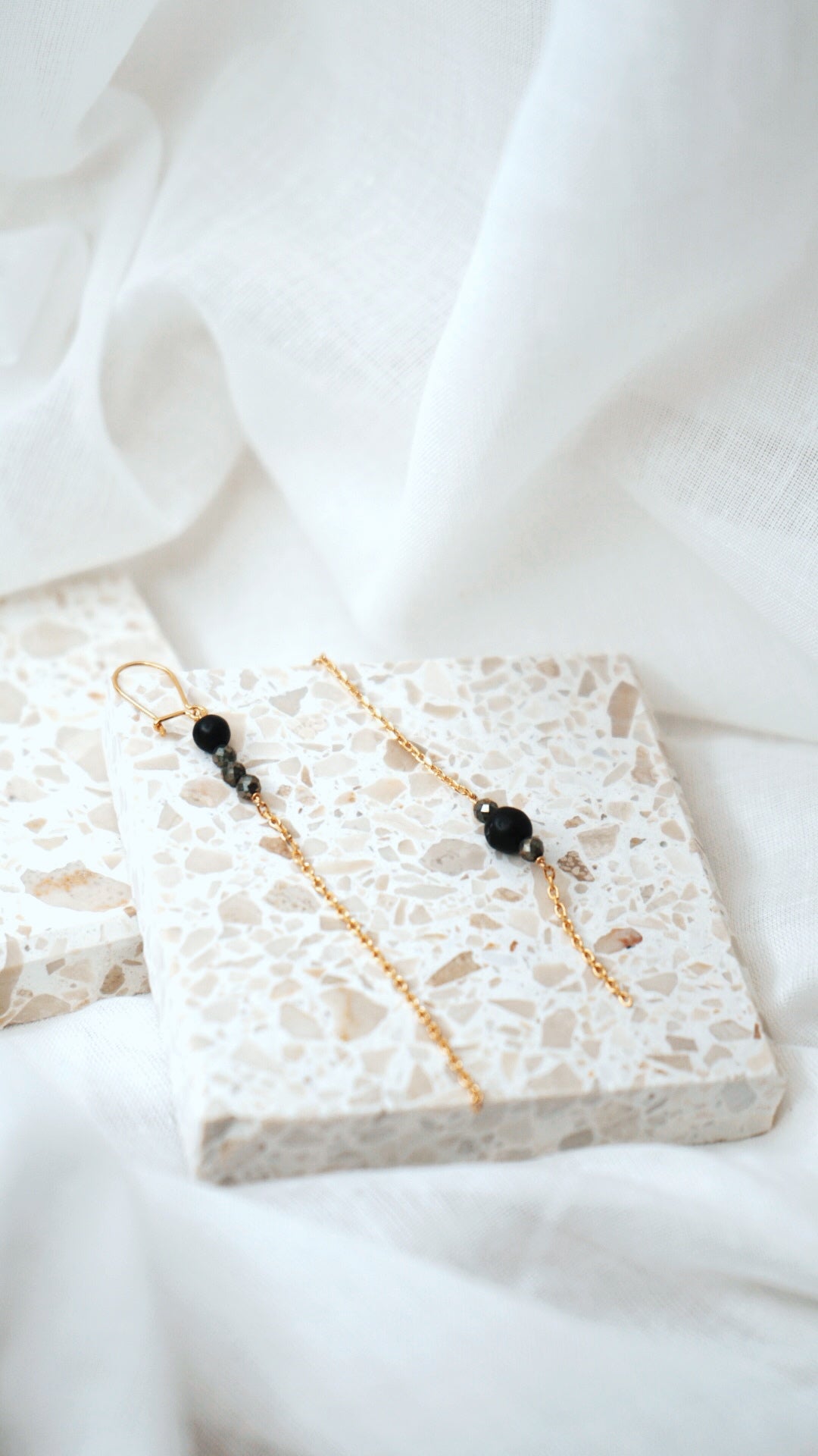 Boucles d'oreille pyrite - onyx