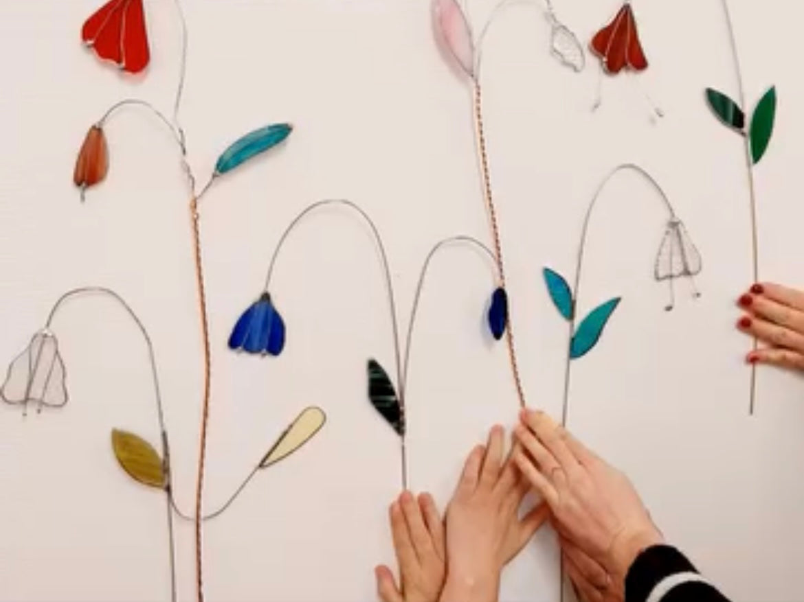 Atelier vitrail Tiffany - fleur à piquer ou suspendre