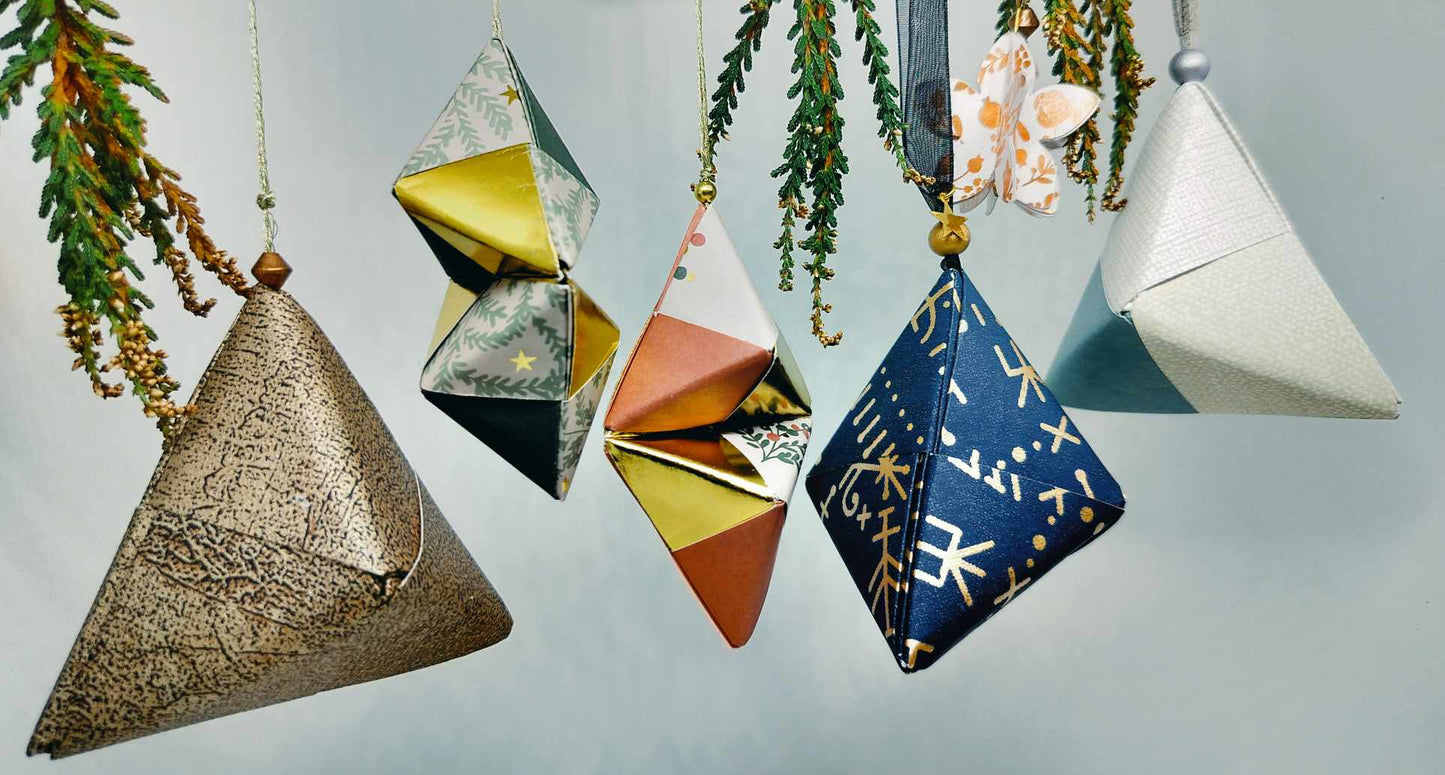 Atelier - origami : créez vos décorations de Noël