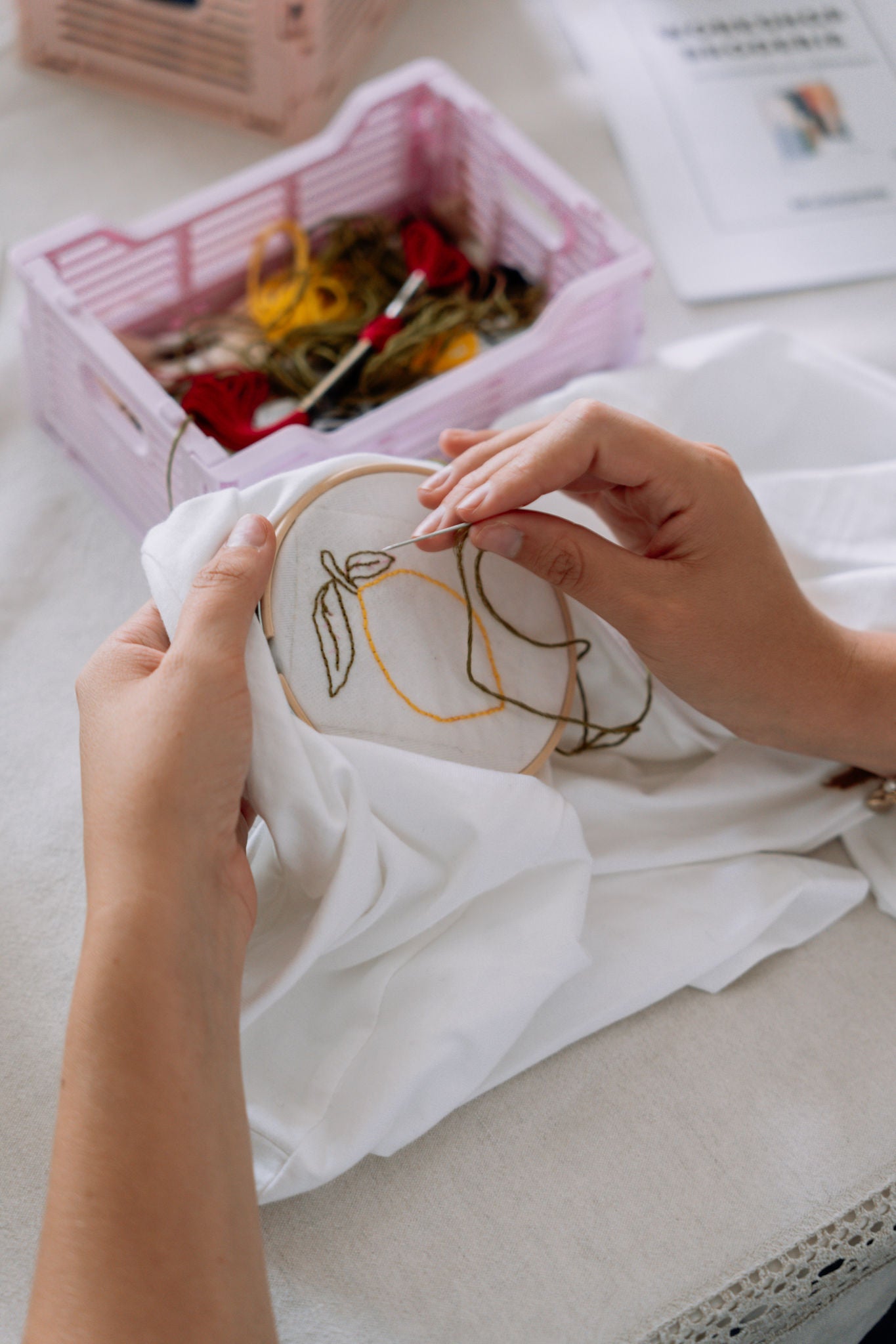 Atelier broderie - textile au choix "spécial cadeau à glisser sous le sapin"