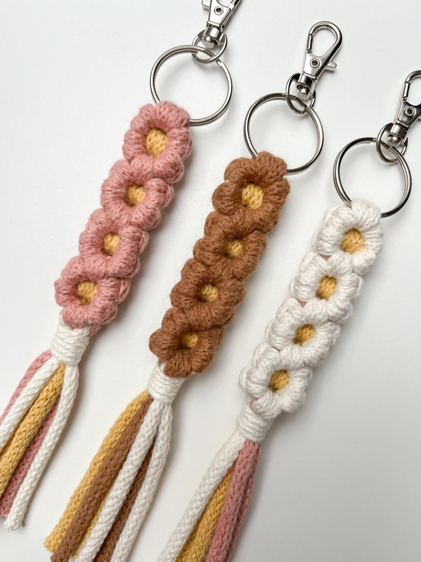 Atelier macramé - Porte-clés colorés