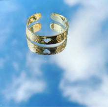 Charger l&#39;image dans la galerie, Atelier: bague martelée
